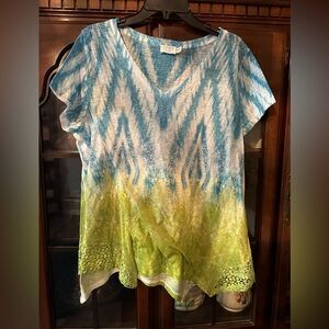 Time and Tru Women's Sublimation T-Shirt with Short Dolman Sleeves Size XL Blue